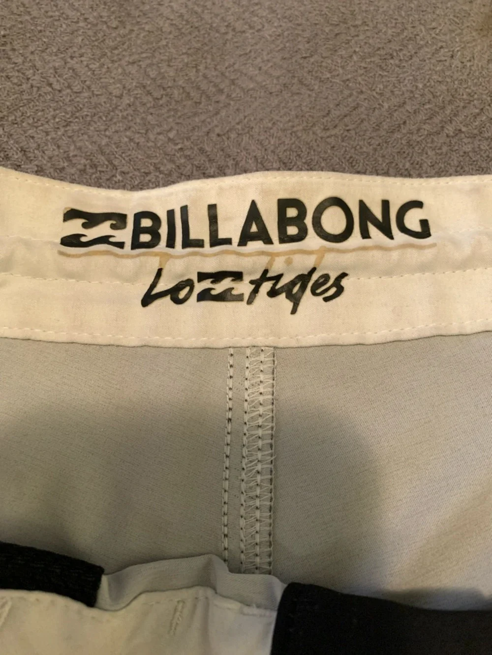 Billabong Black Boardshorts with Multicolor Stripe & Palm Print - Picture 4 of 6